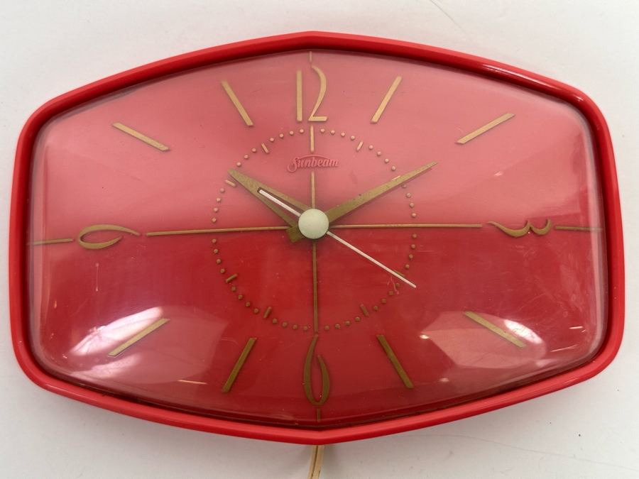 Mid-Century Sunbeam Electric Wall Clock Model A002 9.5 X 6.5 [Photo 3]