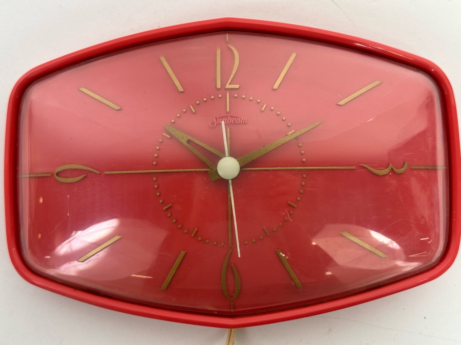 Mid-Century Sunbeam Electric Wall Clock Model A002 9.5 X 6.5 [Photo 4]