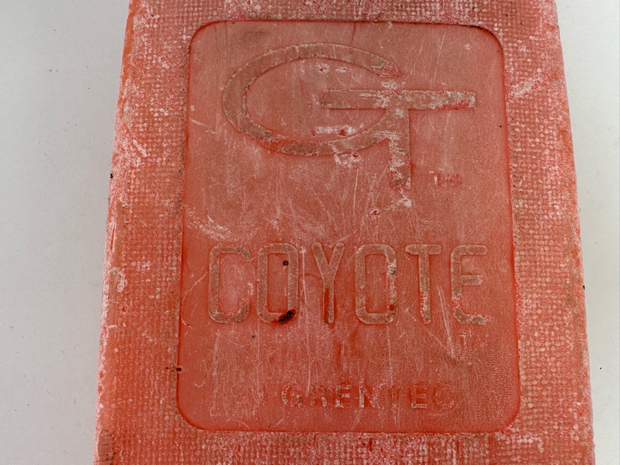 Vintage Grentec GT Coyote Skateboard 24L [Photo 4]