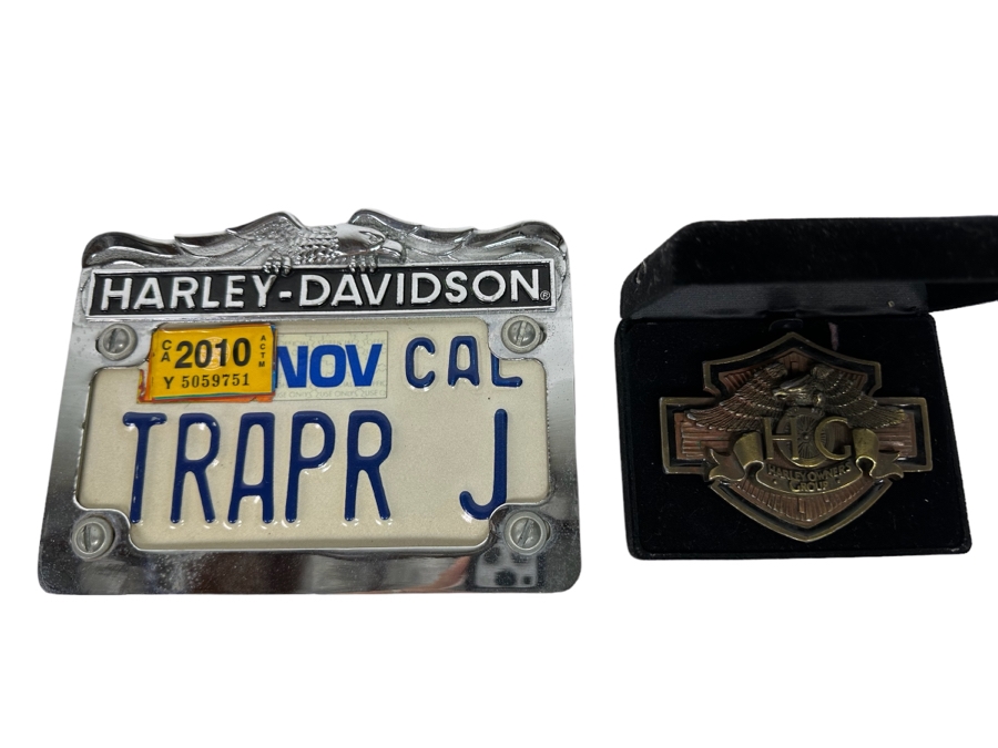 Harley-Davidson Owners Group Belt Buckle 1993 And Harley-Davidson Motorcycle License Plate Frame 7 X 6
