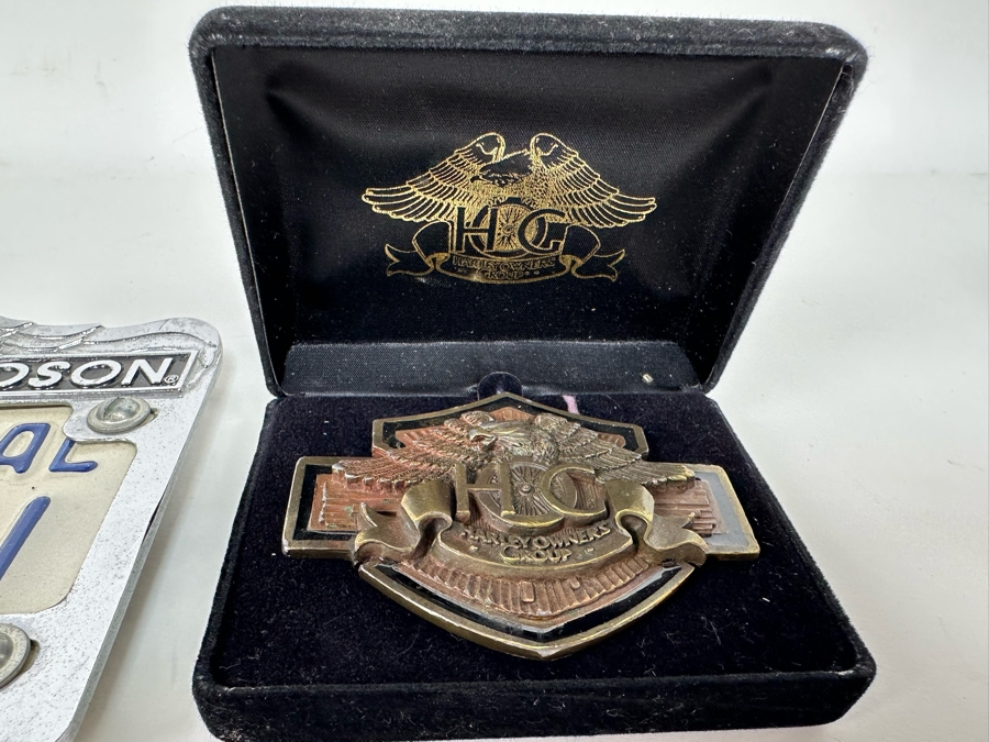Harley-Davidson Owners Group Belt Buckle 1993 And Harley-Davidson Motorcycle License Plate Frame 7 X 6 [Photo 4]