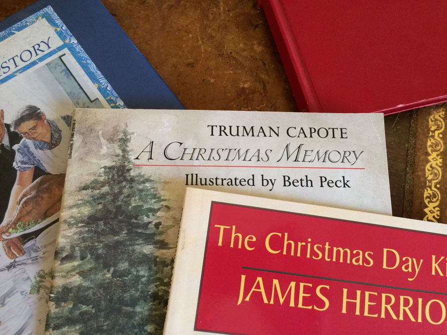 Holiday Book Lot [Photo 3]