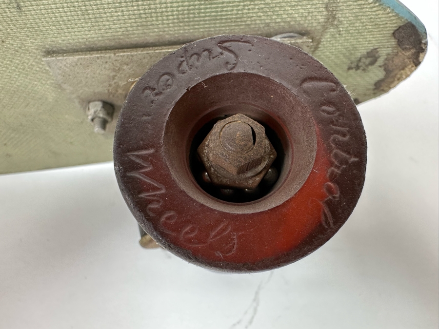 Vintage BAHNE Fiberglass Skateboard With Cadillac Wheels 26.5L [Photo 12]