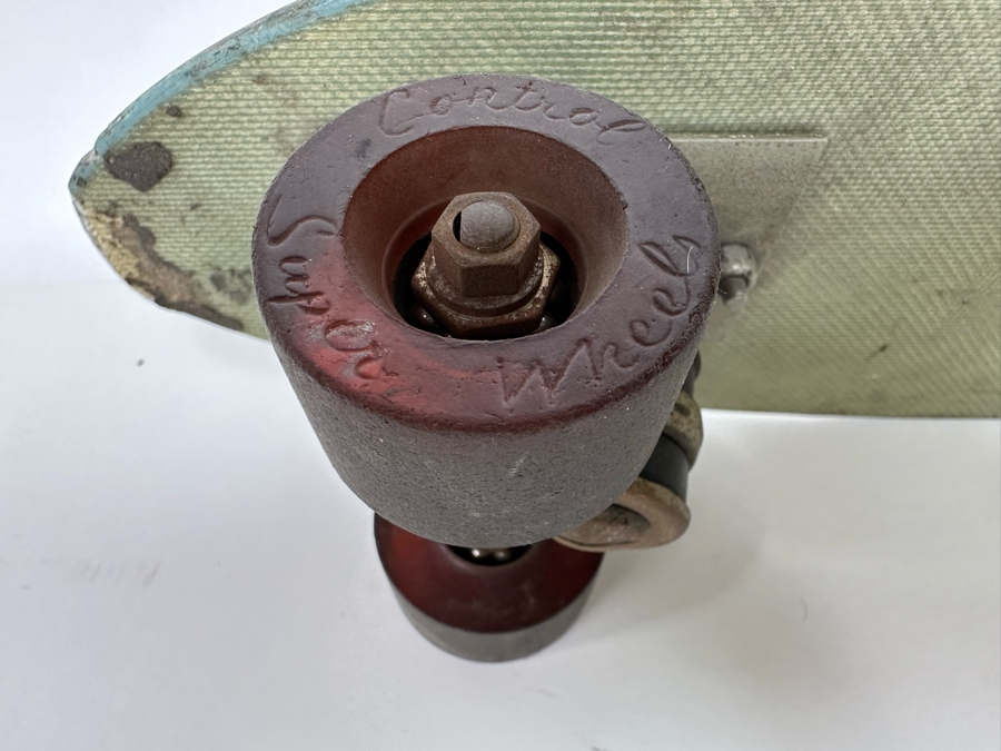 Vintage BAHNE Fiberglass Skateboard With Cadillac Wheels 26.5L [Photo 5]