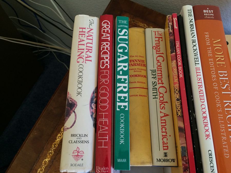 Cookbook Lot [Photo 4]