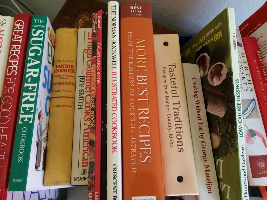 Cookbook Lot [Photo 5]