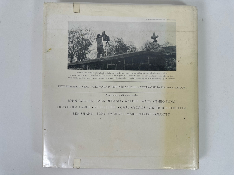 First Edition Hardcover Book A Vision Shared: A Classic Portrait Of America And It's People, 1935-1943 [Photo 12]