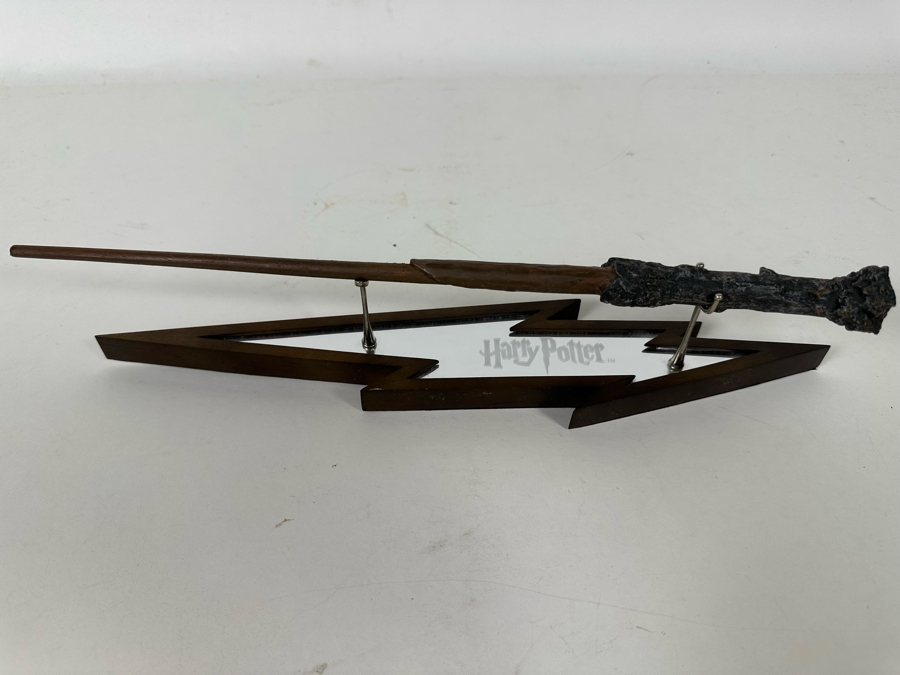 Harry Potter Movie Wand 14L And Harry Potter 1 Crown Coin [Photo 11]