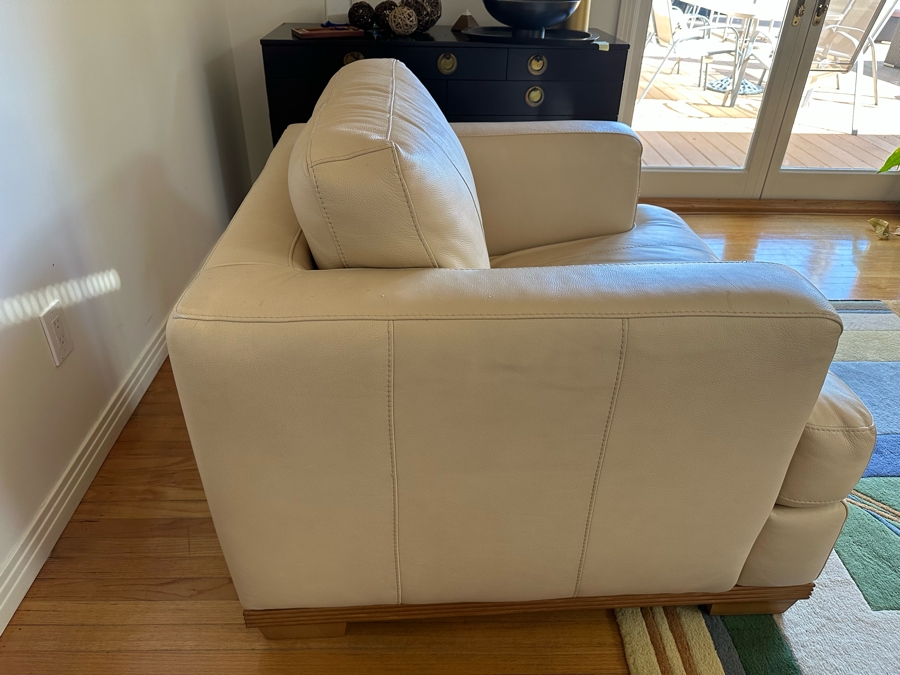 Pair Of Italian Leather Armchairs [Photo 8]