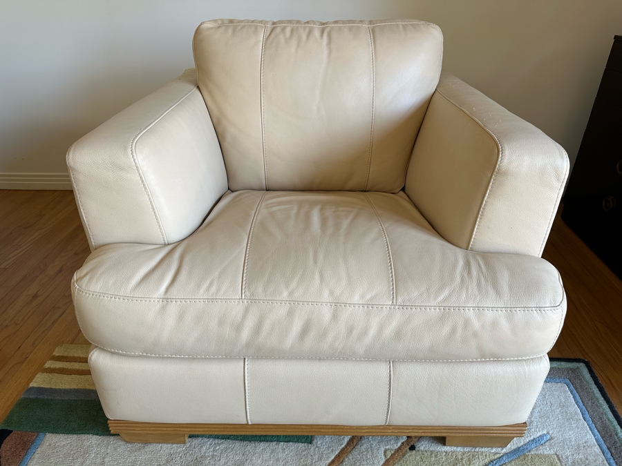 Pair Of Italian Leather Armchairs [Photo 2]