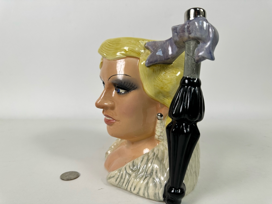 Royal Doulton The Celebrity Collection Character Jug Of Mae West 1982 D 6688 7.5H [Photo 7]