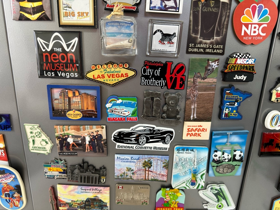 Huge Collection Of Amusement Theme Park / Theatre / Destination Magnets With Three Wall Magnet Boards 14.5 X 31 Each [Photo 9]
