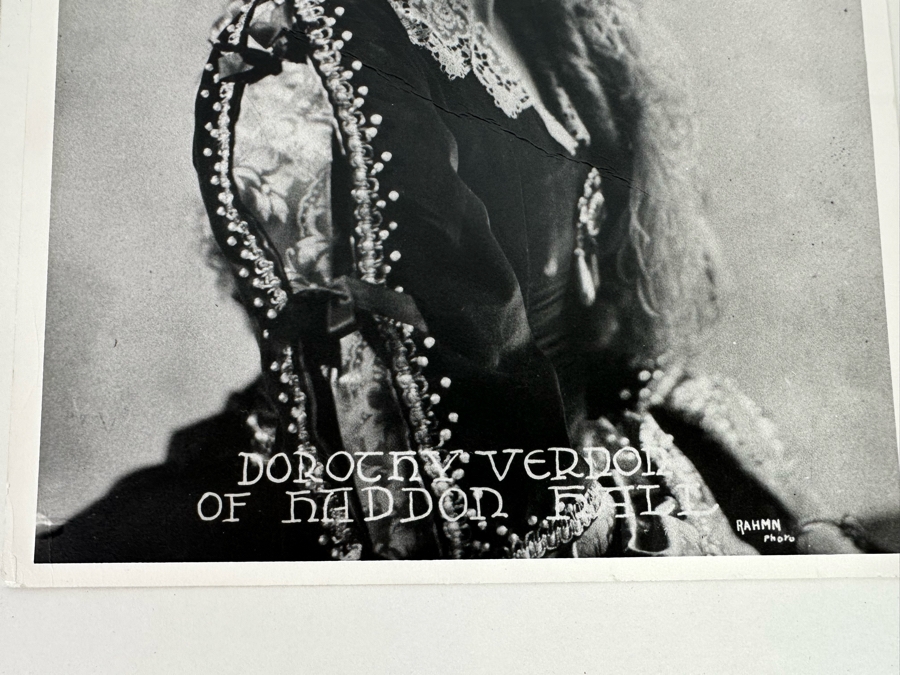 Hand Signed Mary Pickford Vintage Photograph 3.5 X 5 And 8 X 10 Mary Pickford Photograph [Photo 7]