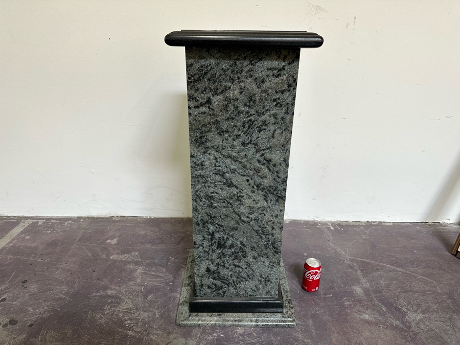 Marble Pedestal Stand 15W x 15D x 37H [Photo 5]