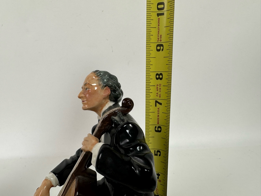 Vintage 1959 Royal Doulton The 'Cellist Figurine HN2226 8H [Photo 12]