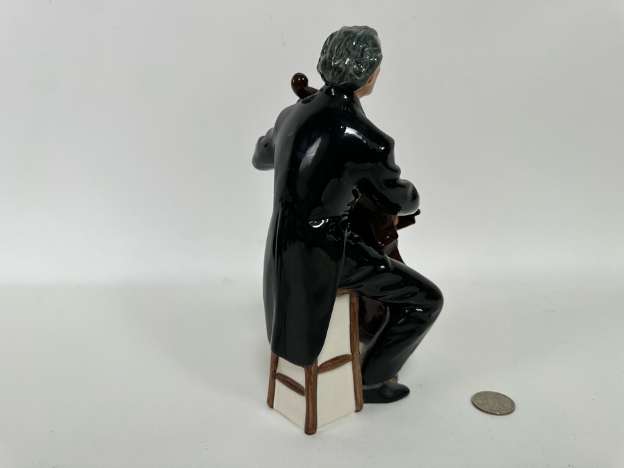 Vintage 1959 Royal Doulton The 'Cellist Figurine HN2226 8H [Photo 8]