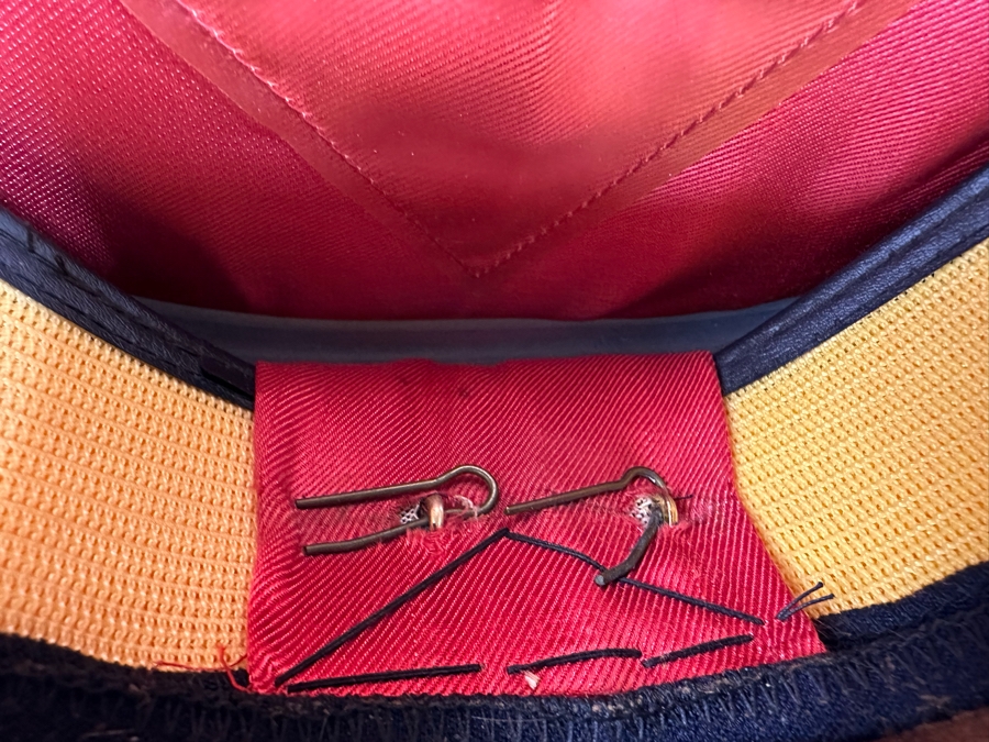 Royal Canadian Mounted Police Hat William Scully Ltd 7 1/8 [Photo 11]