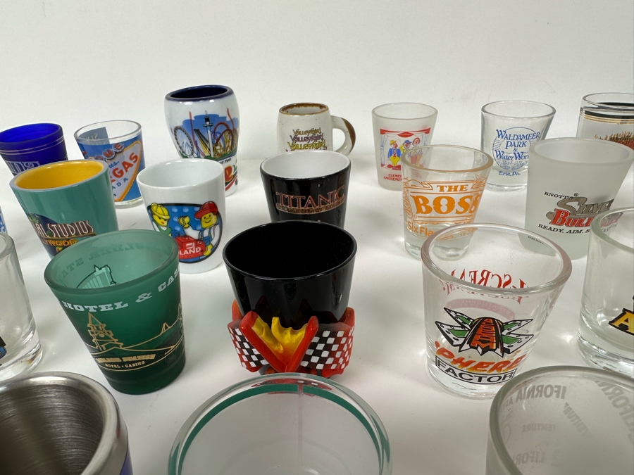 Collection Of Themed Shot Glasses Mainly From Various Amusement Parks / Roller Coasters - See Photos 47+ Shot Glasses [Photo 15]