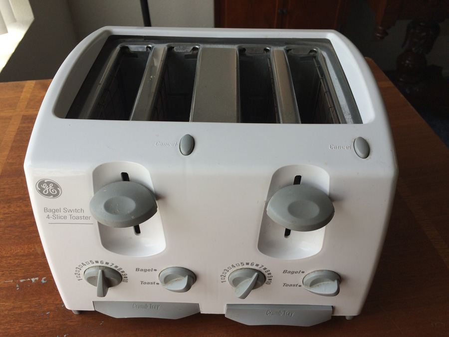 GE Toaster