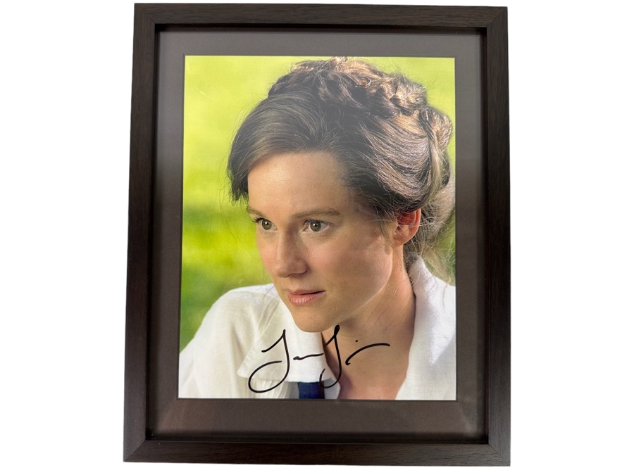 Autographed Laura Linney 8 X 10 Photograph Framed 10.5 X 13
