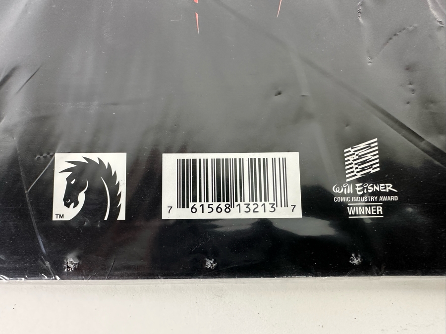 Sealed Copy Of Frank Miller's Sin City A Dame To Kill For Dark Horse Comics Special Edition Comic Book [Photo 6]