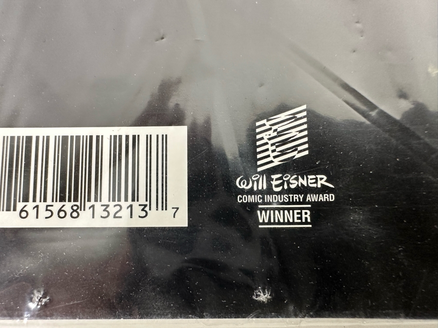 Sealed Copy Of Frank Miller's Sin City A Dame To Kill For Dark Horse Comics Special Edition Comic Book [Photo 7]