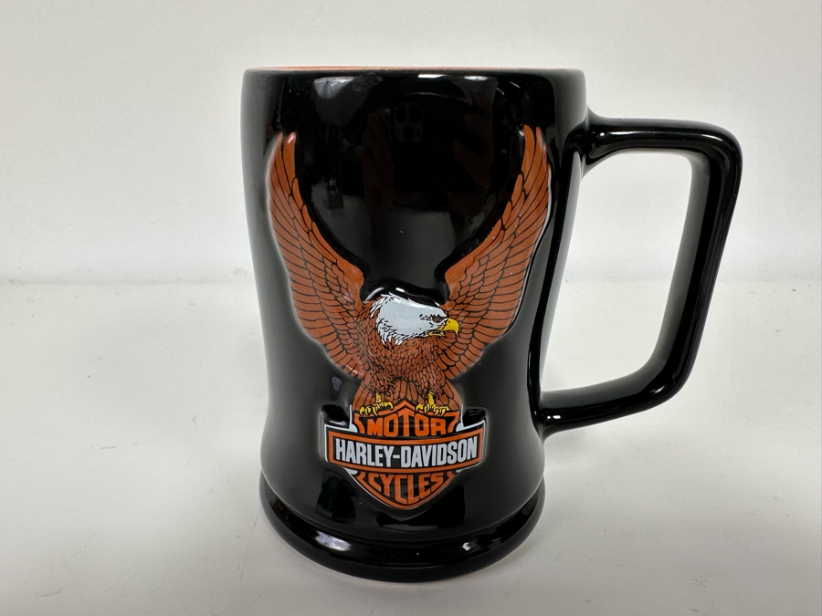 Vintage Harley-Davidson Motorcycles Polic Zippo Lighter, Wooden Smoking Pipe And Harley-Davidson Coffee Mug [Photo 9]