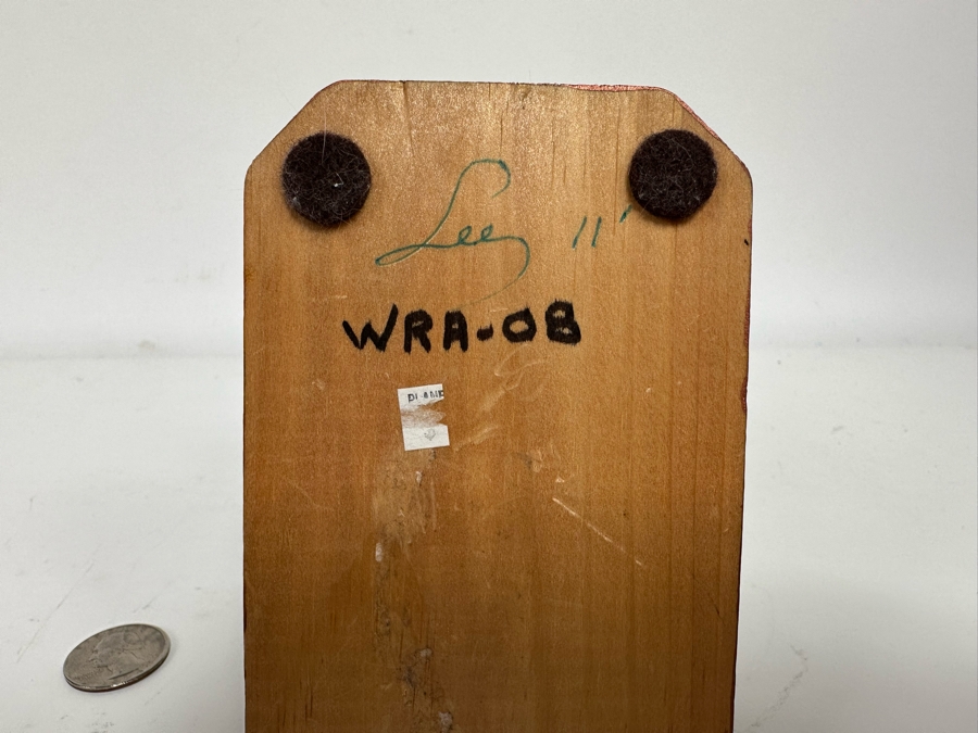 Carved Wooden Bear Sculpture Signed Lee 2011 5W X 4H [Photo 9]