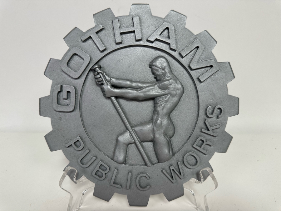 Gotham Public Works Replica Batman The Movie Prop 8.5W [Photo 4]