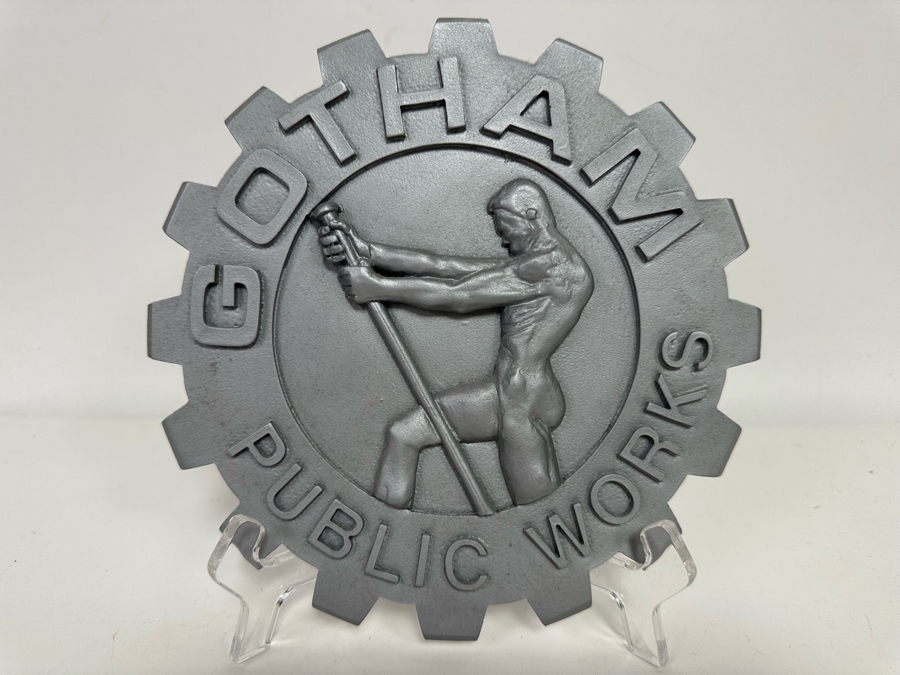 Gotham Public Works Replica Batman The Movie Prop 8.5W [Photo 3]