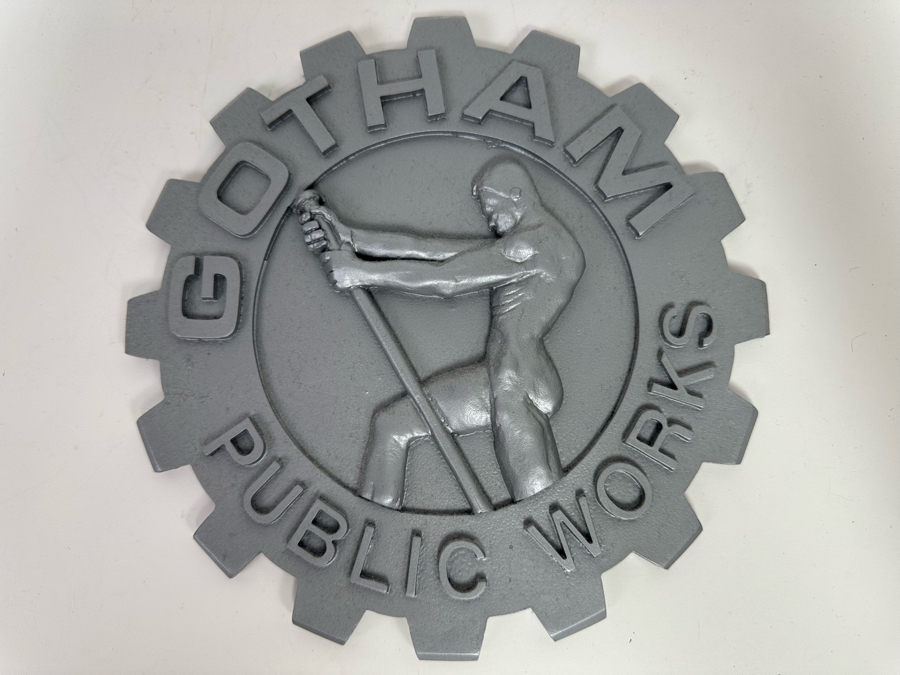 Gotham Public Works Replica Batman The Movie Prop 8.5W [Photo 8]