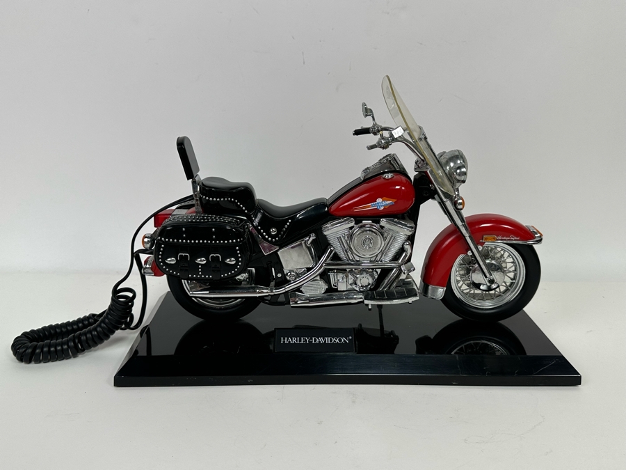 Vintage Harley-Davidson Motorcycle Phone [Photo 3]