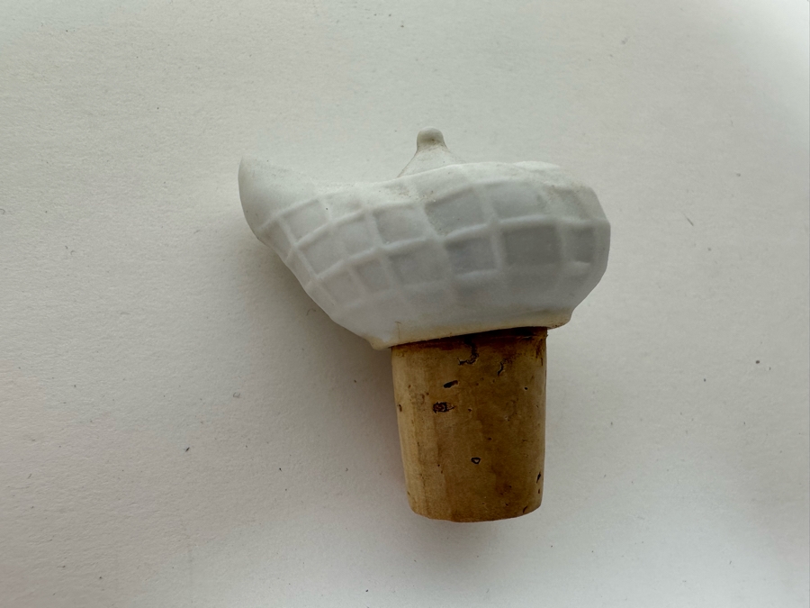 Limoges France Statue Of Liberty Decanter 16H [Photo 9]