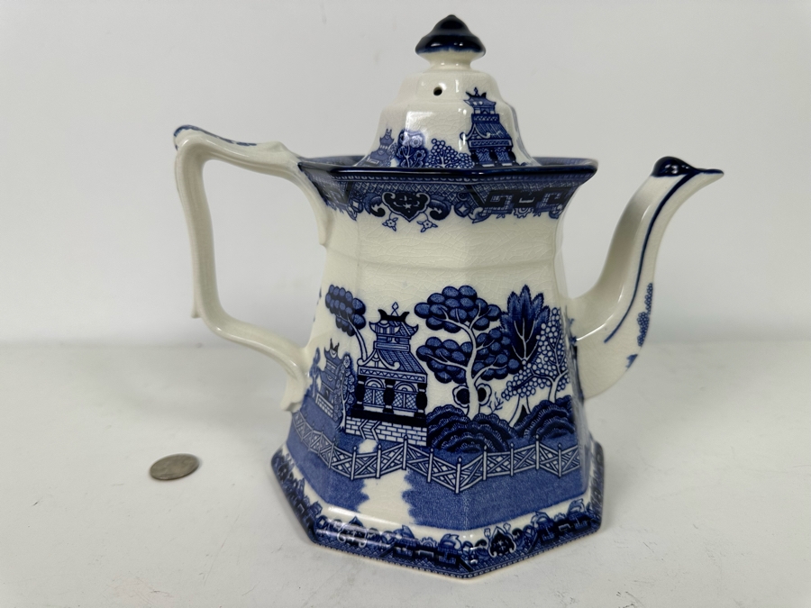 E&C Challinor Ironstone China Coffee Pot 8.5H [Photo 5]