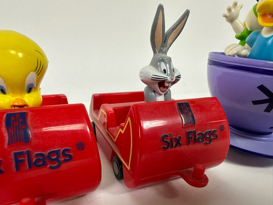 Disney Teacup Figurine And Six Flags Looney Tunes Roller Coaster [Photo 7]