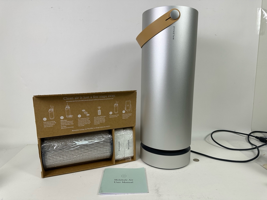Molekule Air Purifier MH1-CCC With New Replacement Filter Retails $1,000+ [Photo 3]