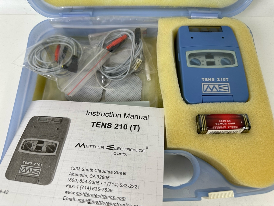 TENS 210T Neuromuscular Stimulator [Photo 2]