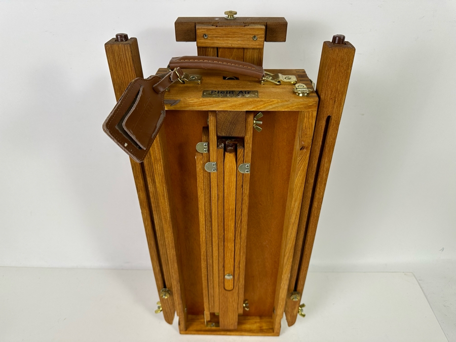 Plein Air Wooden Portable Easle By Jullian Paris [Photo 3]