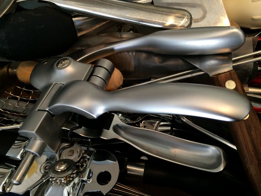 Kitchen Utensil Lot [Photo 12]