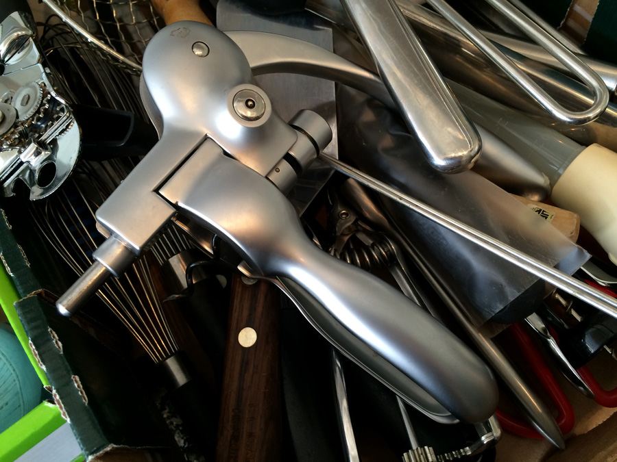 Kitchen Utensil Lot [Photo 9]
