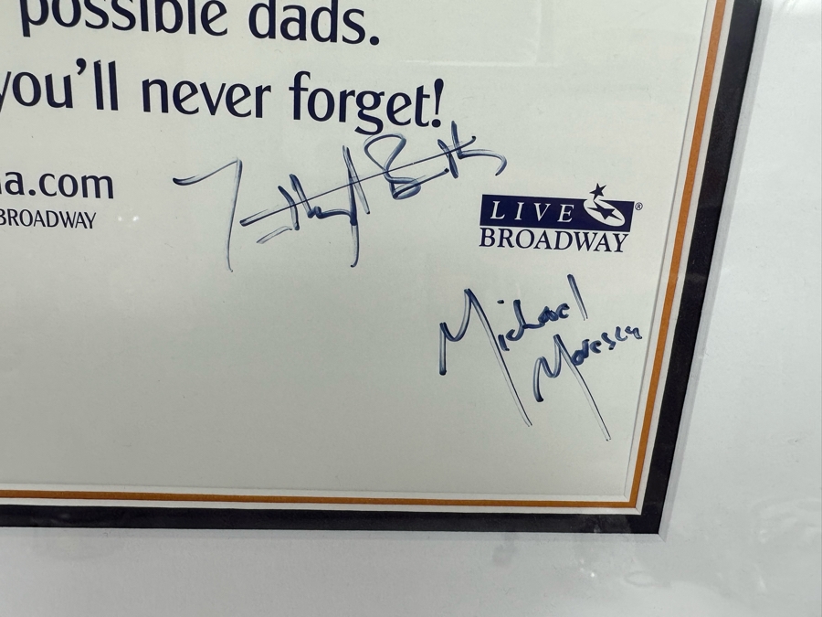 Mamma Mia! Musical Poster Autographed By Cast Members Framed 20.5 X 35 [Photo 18]