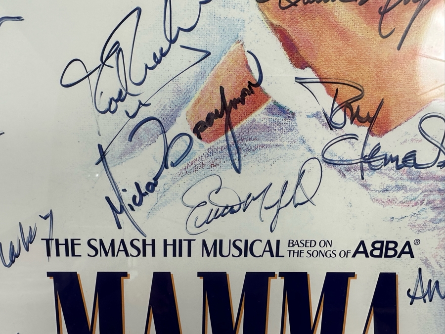Mamma Mia! Musical Poster Autographed By Cast Members Framed 20.5 X 35 [Photo 14]