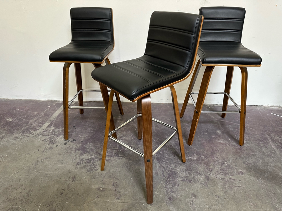 Set Of Three Barstools By Armen Living 29'H Seat Height [Photo 5]