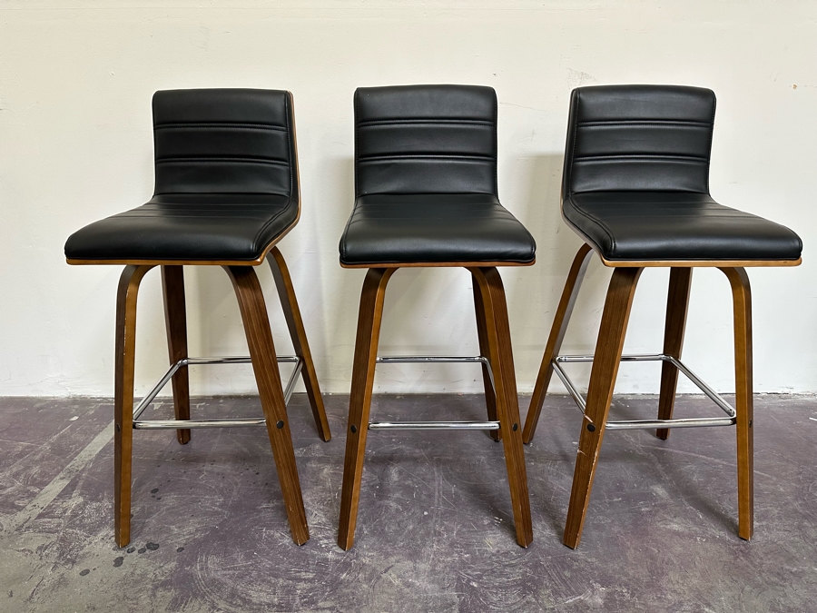 Set Of Three Barstools By Armen Living 29'H Seat Height [Photo 3]