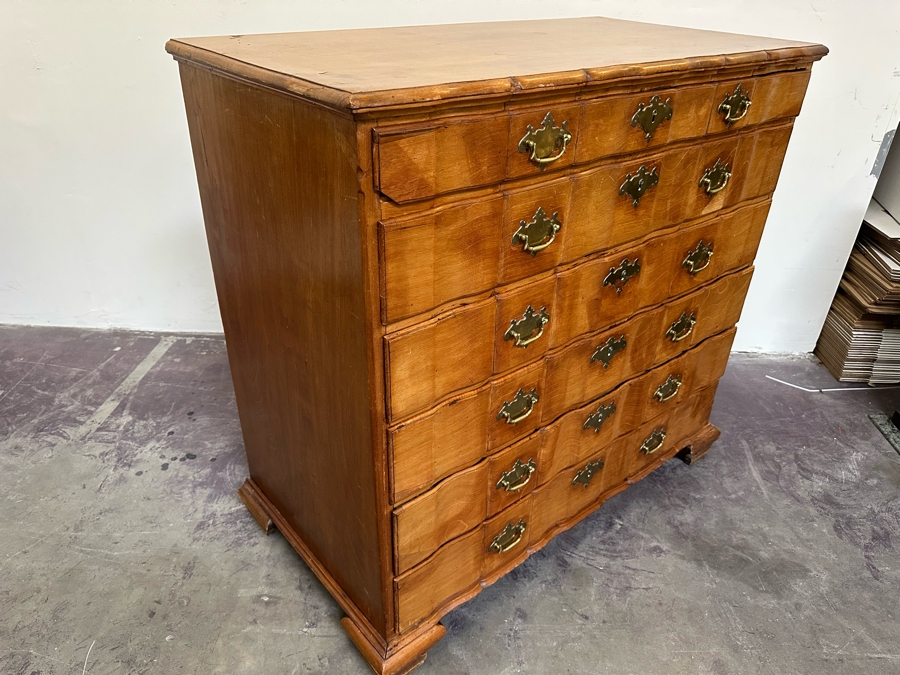 Stunning Antique Handmade 6Drawer Chest Of Drawers Dresser With Brass
