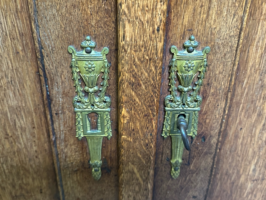 Antique Oak Wooden Cabinet (At One Point This Was A Dutch Renaissance Linen Press - Upper Portion Was Removed) 28W X 19D X 37H [Photo 8]