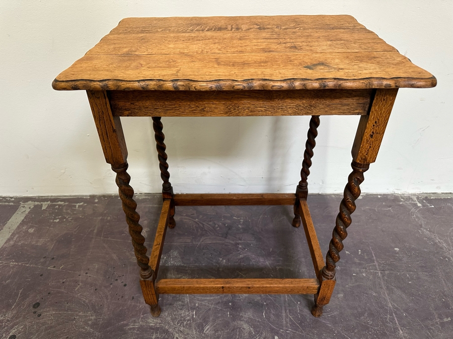 Antique Tiger Oak Barley Twist Legs Side Table 24W X 18D X 29H [Photo 8]