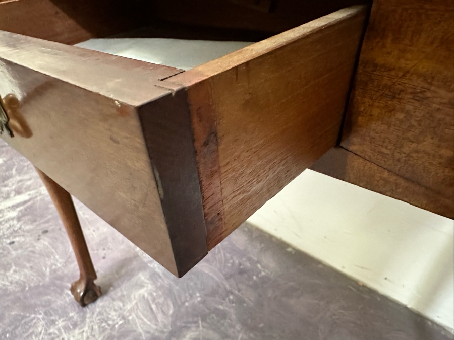 Impressive Antique Wooden Gaming Table With Ball And Claw Carved Feet 32W X 33D X 28H (16W When Not Extended) - See Photos [Photo 9]