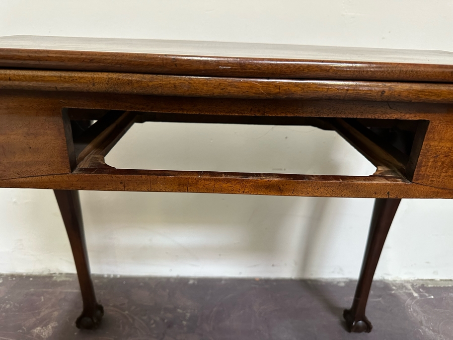 Impressive Antique Wooden Gaming Table With Ball And Claw Carved Feet 32W X 33D X 28H (16W When Not Extended) - See Photos [Photo 10]