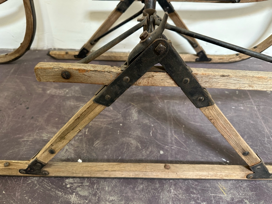 Antique Sleigh Runners That Go On A Horse Drawn Buggy [Photo 5]